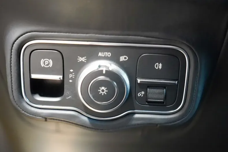 Mercedes-Benz G 63 AMG (Clasa G) din 2024 cu 11.732 km - oferta MER197009 - foto 16
