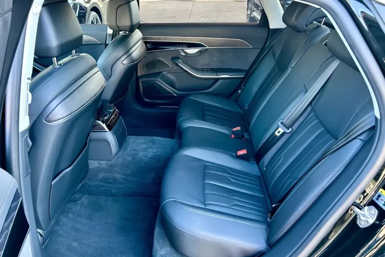 Audi A8 din 2024 cu 91.000 km - oferta AUD197016 - foto 25