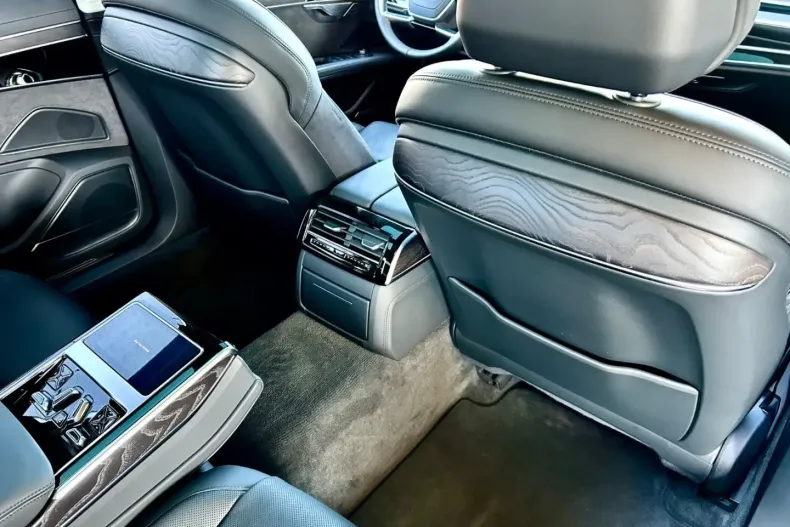 Audi A8 din 2024 cu 91.000 km - oferta AUD197016 - foto 34