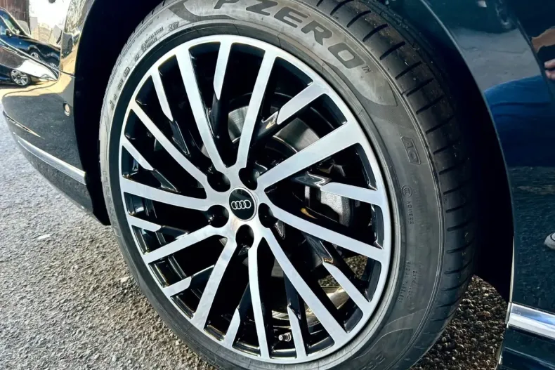 Audi A8 din 2024 cu 91.000 km - oferta AUD197016 - foto 44