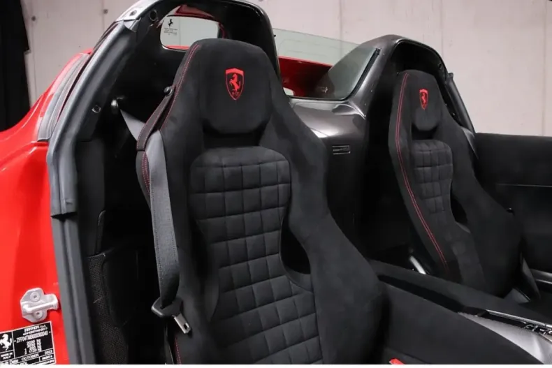 Ferrari 812 din 2024 cu 4.400 km - oferta FER197020 - foto 29