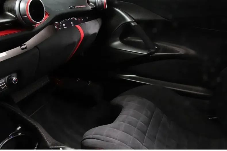 Ferrari 812 din 2024 cu 4.400 km - oferta FER197020 - foto 40