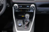 Toyota RAV4 din 2025 cu 500 km - oferta TOY197022 - foto 14