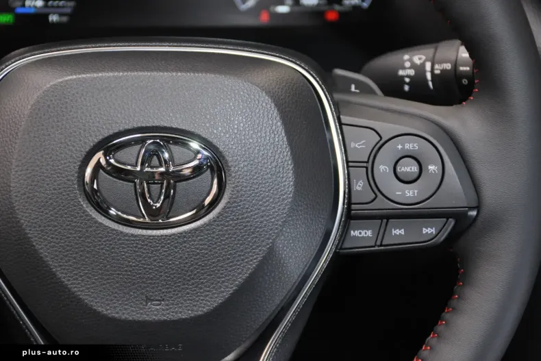 Toyota RAV4 din 2025 cu 500 km - oferta TOY197022 - foto 17