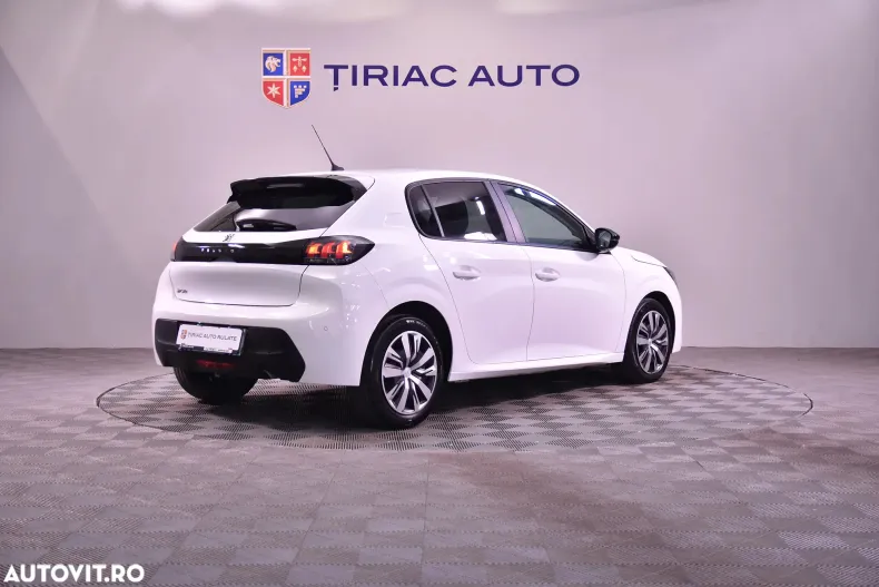 Peugeot 208 din 2023 cu 64.840 km - oferta PEU197024 - foto 6