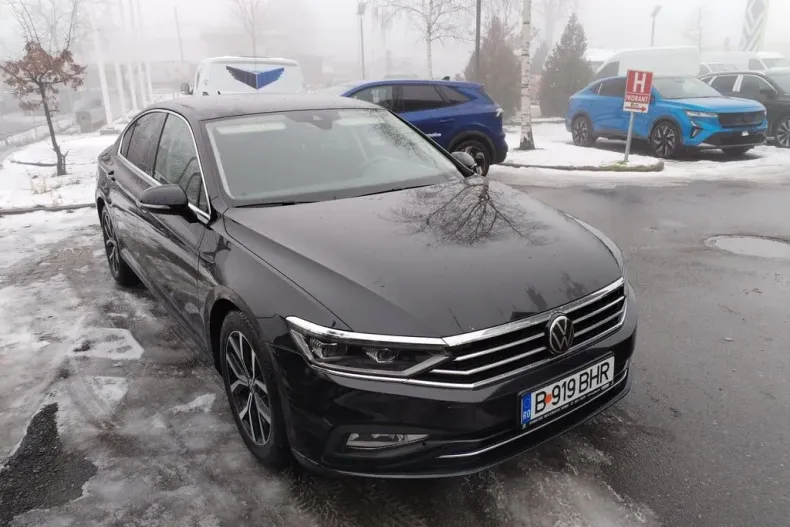 Volkswagen Passat din 2021 cu 152.000 km - oferta VOL197030 - foto 1