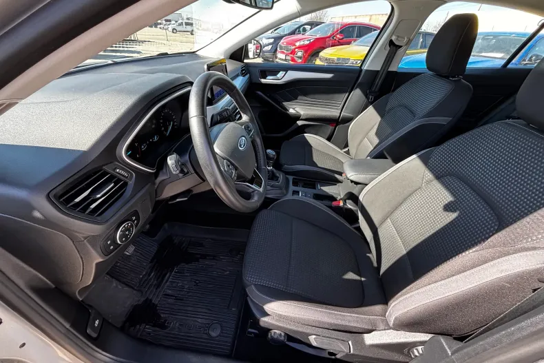 Ford Focus din 2021 cu 46.374 km - oferta FOR197031 - foto 5