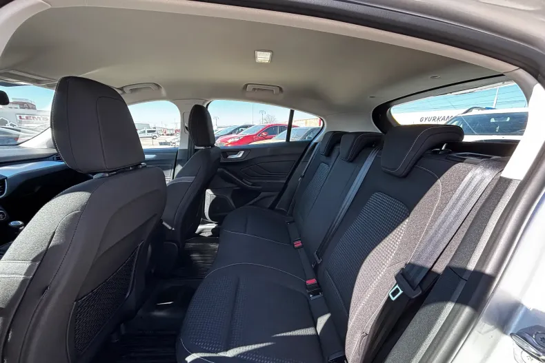 Ford Focus din 2021 cu 46.374 km - oferta FOR197031 - foto 6