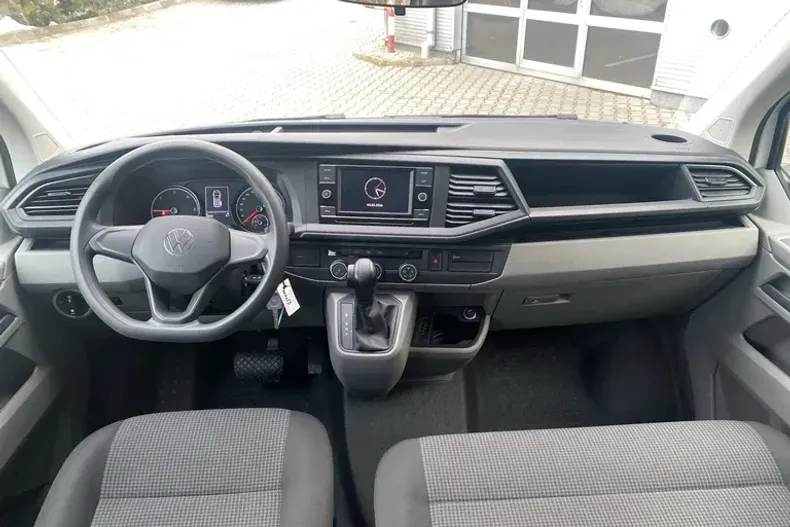 Volkswagen Multivan din 2023 cu 52.999 km - oferta VOL197043 - foto 15