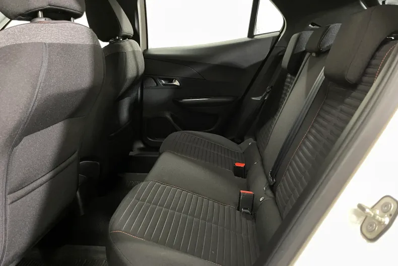 Peugeot 2008 din 2020 cu 64.114 km - oferta PEU197049 - foto 11