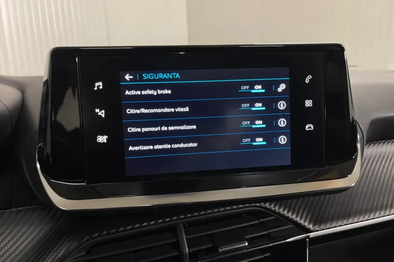 Peugeot 2008 din 2020 cu 64.114 km - oferta PEU197049 - foto 16