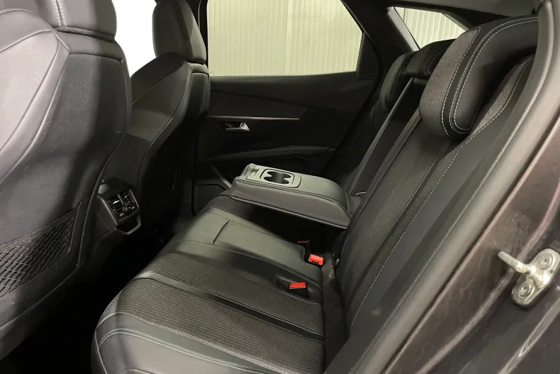 Peugeot 3008 din 2022 cu 95.232 km - oferta PEU197051 - foto 12