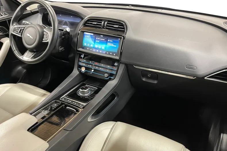 Jaguar F-Pace din 2020 cu 135.174 km - oferta JAG197054 - foto 9