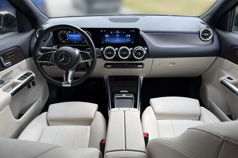 Mercedes-Benz GLA din 2023 cu 22.500 km - oferta MER197056 - foto 11