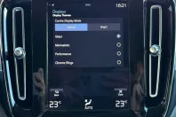 Volvo XC40 din 2021 cu 87.000 km - oferta VOL197058 - foto 31