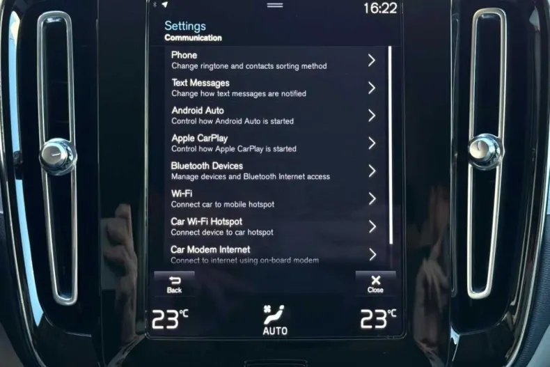 Volvo XC40 din 2021 cu 87.000 km - oferta VOL197058 - foto 35