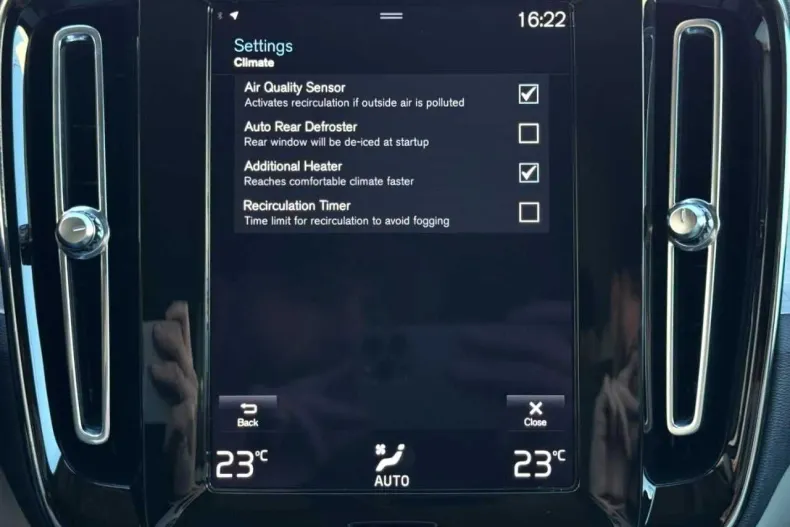 Volvo XC40 din 2021 cu 87.000 km - oferta VOL197058 - foto 36