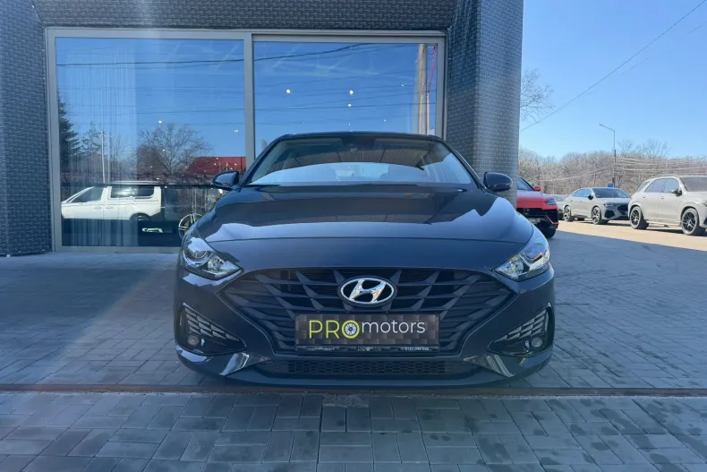 Hyundai i30 din 2022 cu 68.710 km - oferta HYU197065 - foto 2