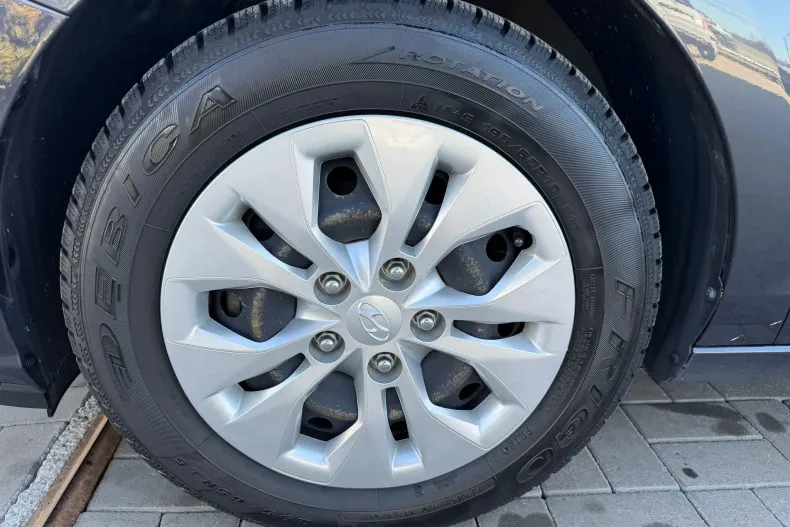 Hyundai i30 din 2022 cu 68.710 km - oferta HYU197065 - foto 9