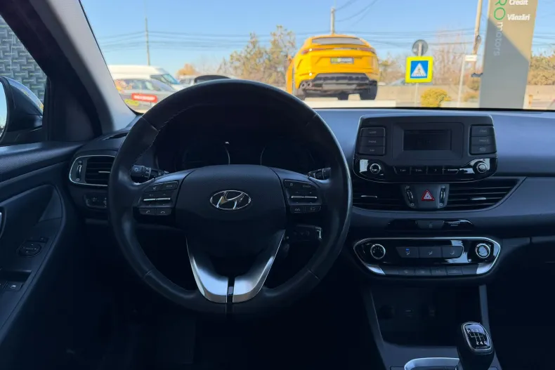 Hyundai i30 din 2022 cu 68.710 km - oferta HYU197065 - foto 21