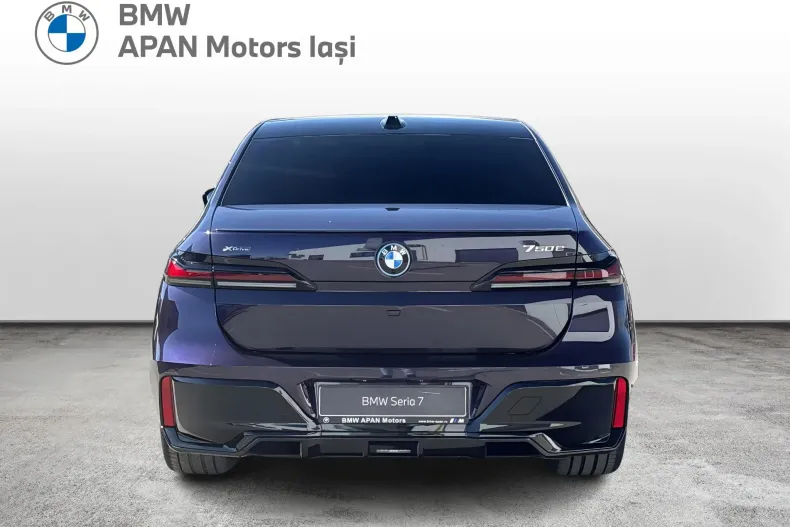 BMW 750e (Seria 7) din 2026 cu 12.000 km - oferta BMW197068 - foto 5