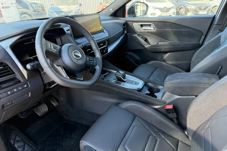 Nissan Qashqai din 2025 cu 10 km - oferta NIS197077 - foto 10