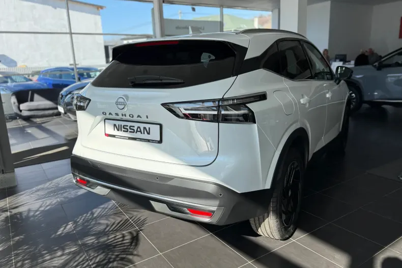 Nissan Qashqai din 2025 cu 30 km - oferta NIS197078 - foto 4