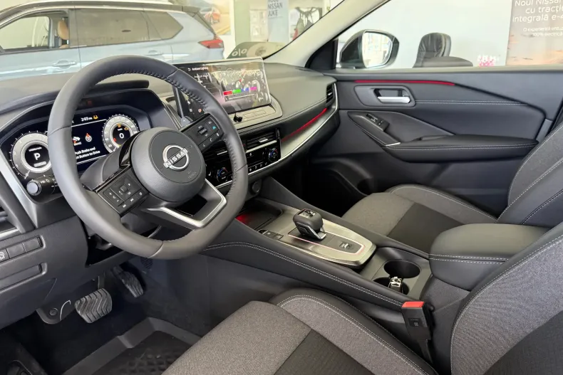 Nissan Qashqai din 2025 cu 30 km - oferta NIS197078 - foto 5