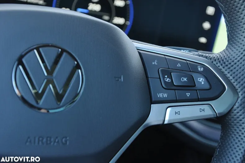 Volkswagen Touareg din 2026 cu 1.600 km - oferta VOL197093 - foto 23
