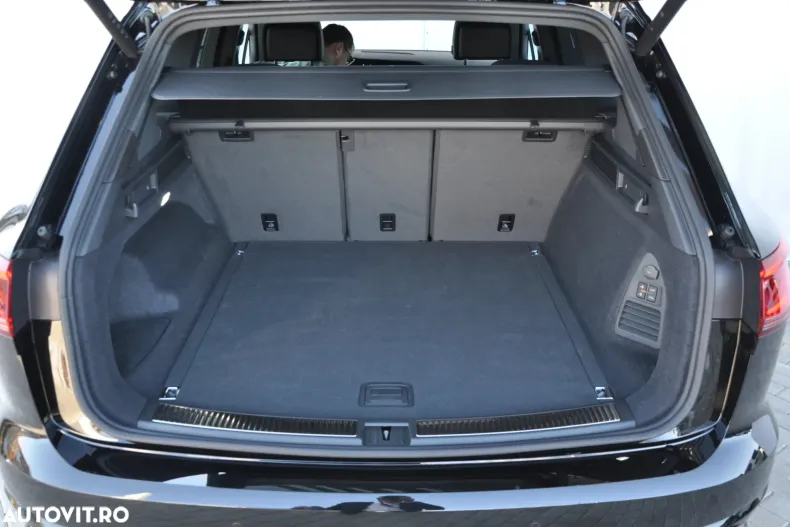 Volkswagen Touareg din 2026 cu 1.600 km - oferta VOL197093 - foto 33