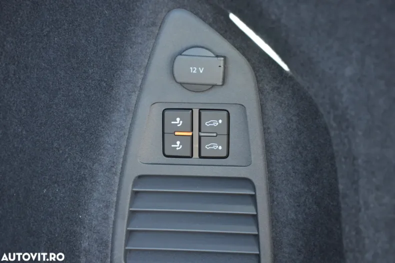 Volkswagen Touareg din 2026 cu 1.600 km - oferta VOL197093 - foto 34