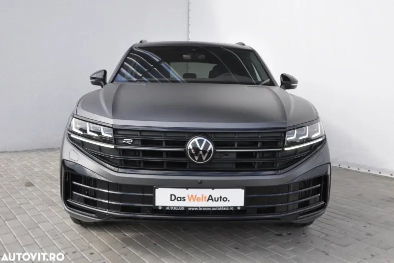 Volkswagen Touareg din 2025 cu 1.660 km - oferta VOL197094 - foto 8