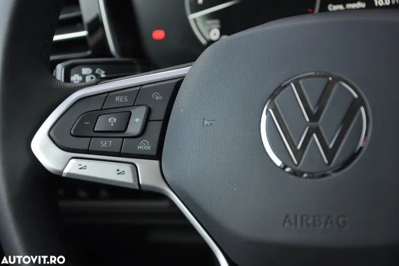Volkswagen Touareg din 2025 cu 1.455 km - oferta VOL197095 - foto 18