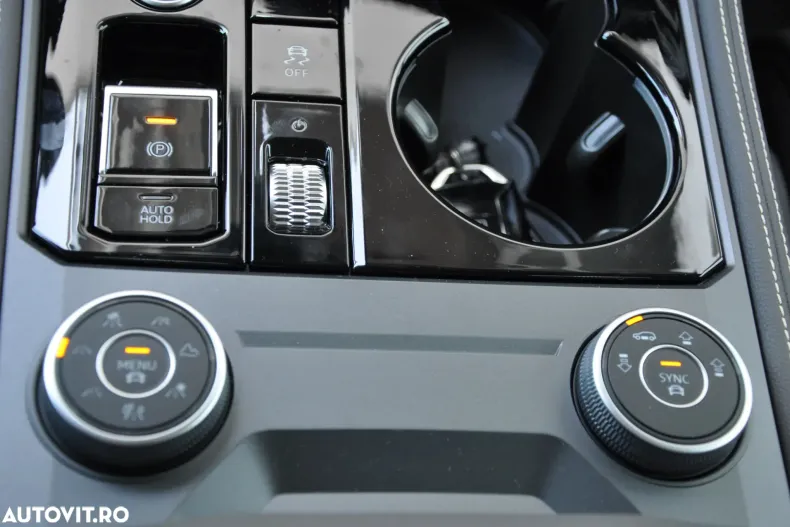 Volkswagen Touareg din 2025 cu 1.455 km - oferta VOL197095 - foto 28