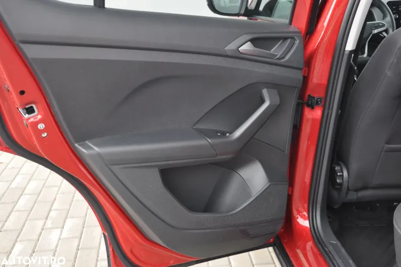 Volkswagen T-Cross din 2025 cu 12.660 km - oferta VOL197098 - foto 25