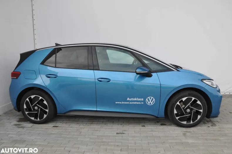Volkswagen ID.3 din 2025 cu 7.540 km - oferta VOL197099 - foto 6
