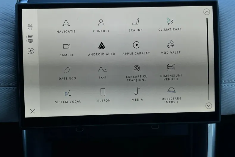 Land Rover Discovery Sport din 2024 cu 29.125 km - oferta LAN197100 - foto 25