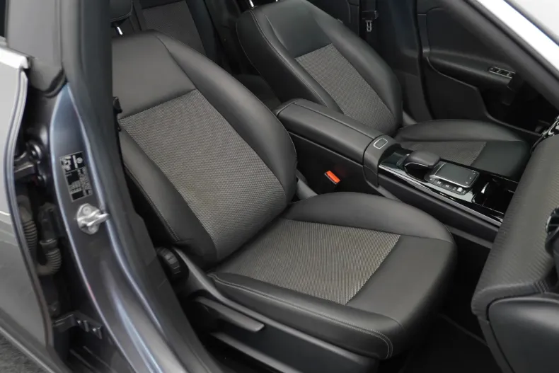 Mercedes-Benz CLA 180 (Clasa CLA) din 2020 cu 108.100 km - oferta MER197104 - foto 8