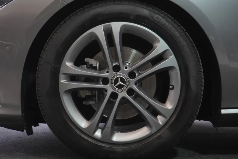 Mercedes-Benz CLA 180 (Clasa CLA) din 2020 cu 108.100 km - oferta MER197104 - foto 13