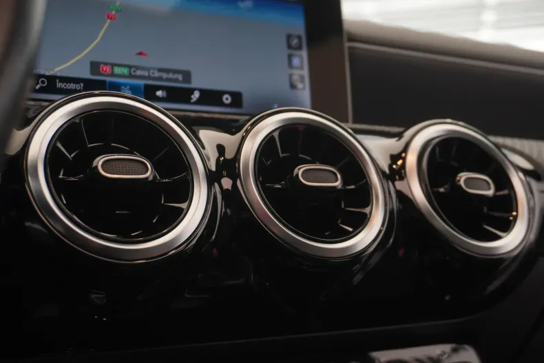 Mercedes-Benz CLA 180 (Clasa CLA) din 2020 cu 108.100 km - oferta MER197104 - foto 28