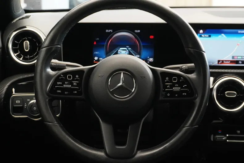 Mercedes-Benz CLA 180 (Clasa CLA) din 2020 cu 108.100 km - oferta MER197104 - foto 39