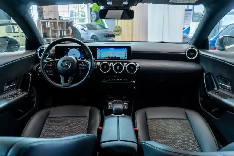Mercedes-Benz CLA 180 (Clasa CLA) din 2020 cu 98.400 km - oferta MER197105 - foto 7