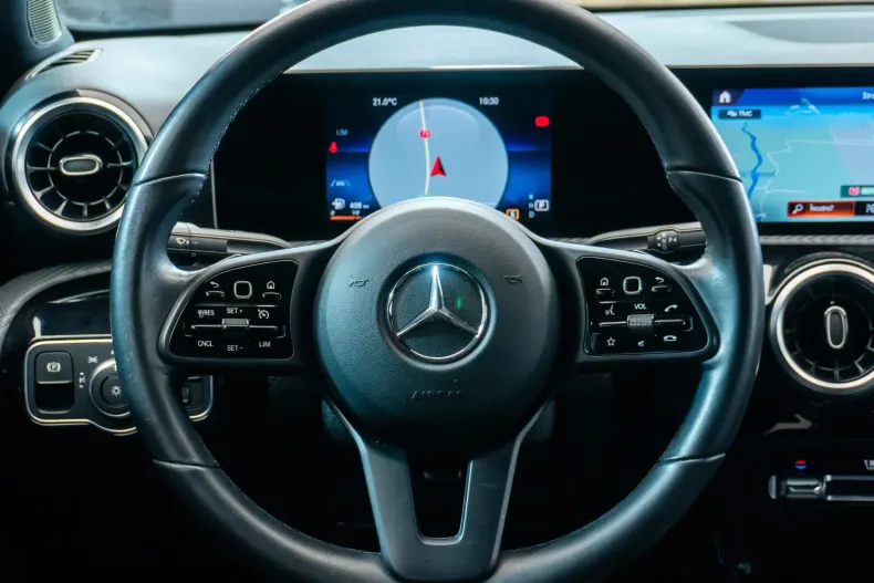 Mercedes-Benz CLA 180 (Clasa CLA) din 2020 cu 98.400 km - oferta MER197105 - foto 39