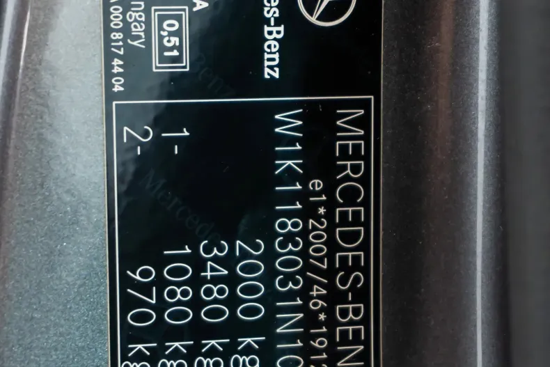 Mercedes-Benz CLA 180 (Clasa CLA) din 2020 cu 98.400 km - oferta MER197105 - foto 40