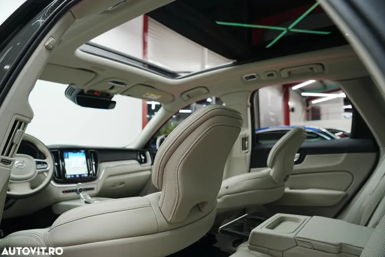 Volvo XC60 din 2020 cu 149.000 km - oferta VOL197108 - foto 12