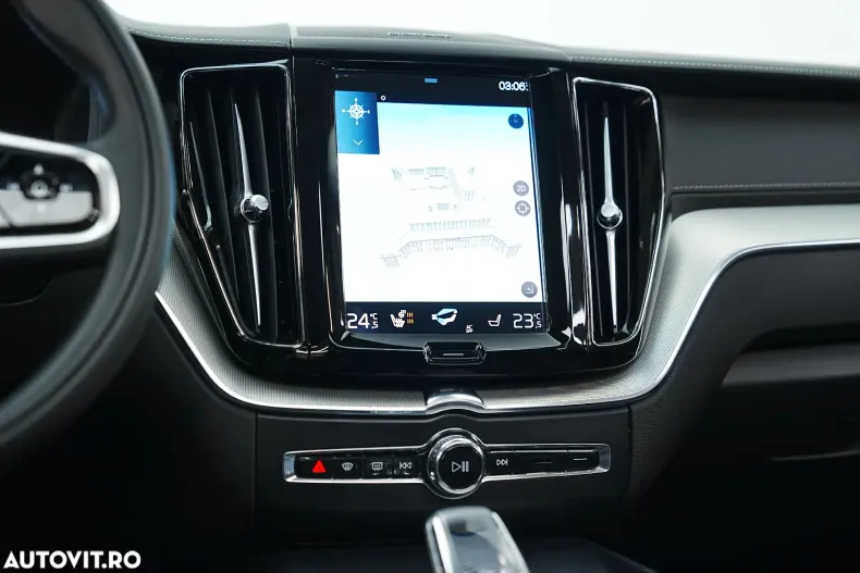 Volvo XC60 din 2020 cu 77.000 km - oferta VOL197109 - foto 27