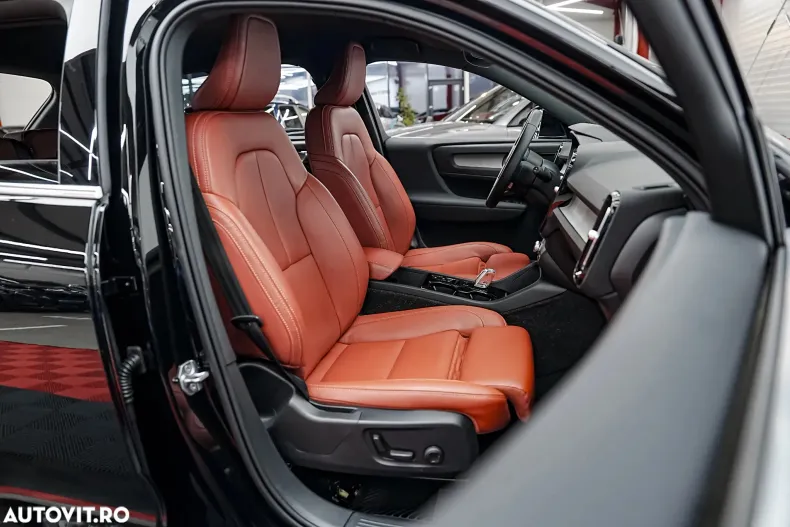 Volvo XC40 din 2020 cu 110.000 km - oferta VOL197110 - foto 8