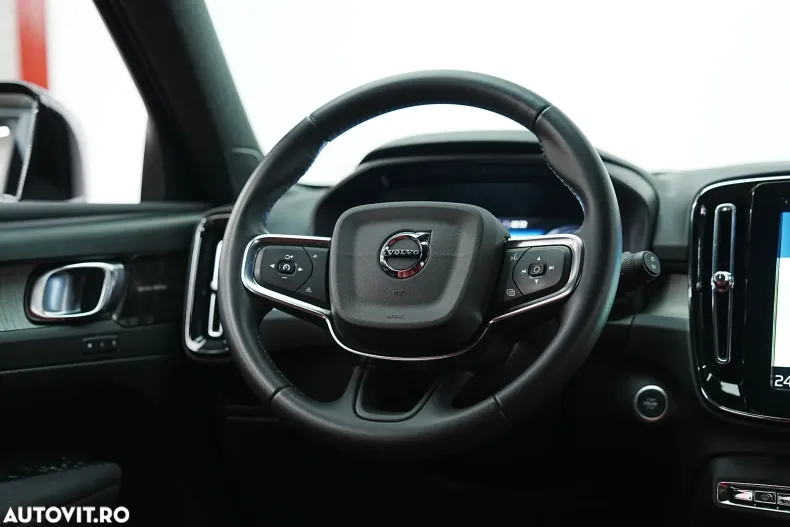 Volvo XC40 din 2020 cu 110.000 km - oferta VOL197110 - foto 16