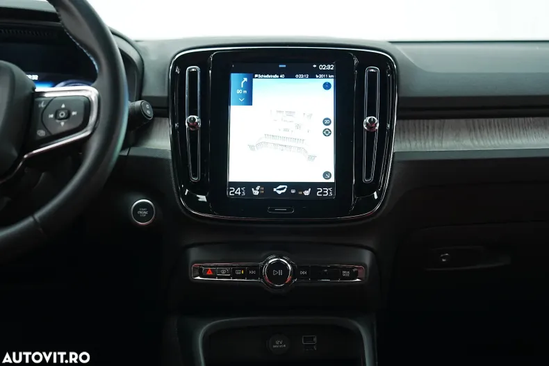 Volvo XC40 din 2020 cu 110.000 km - oferta VOL197110 - foto 36