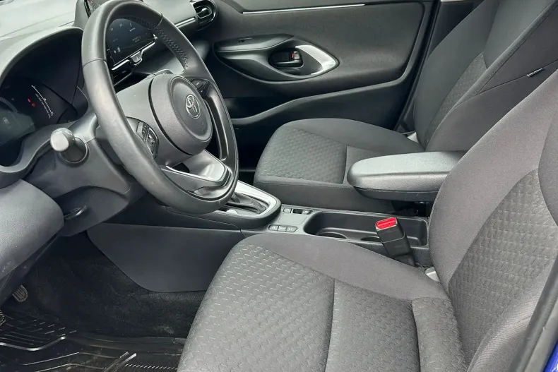 Toyota Yaris Cross din 2025 cu 32.344 km - oferta TOY197113 - foto 17